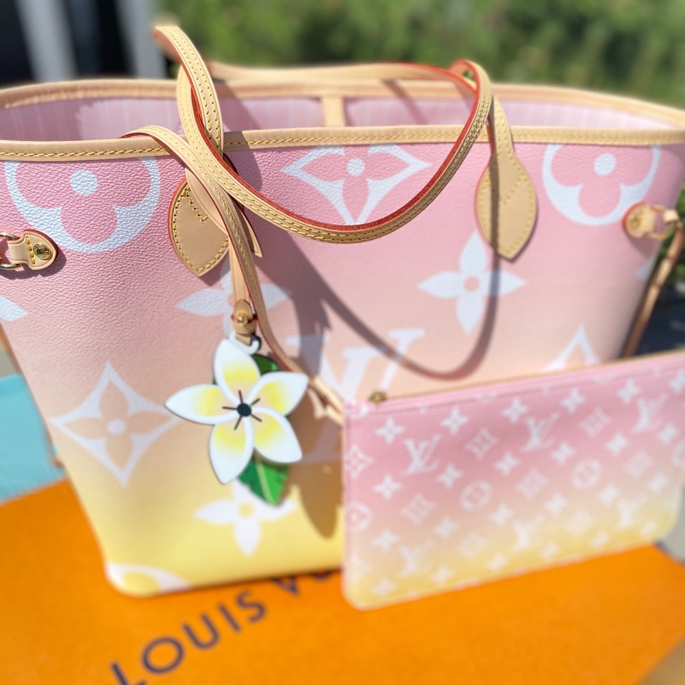 Louis Vuitton Neverfull By the Pool collection with pouch- New NEVER USED